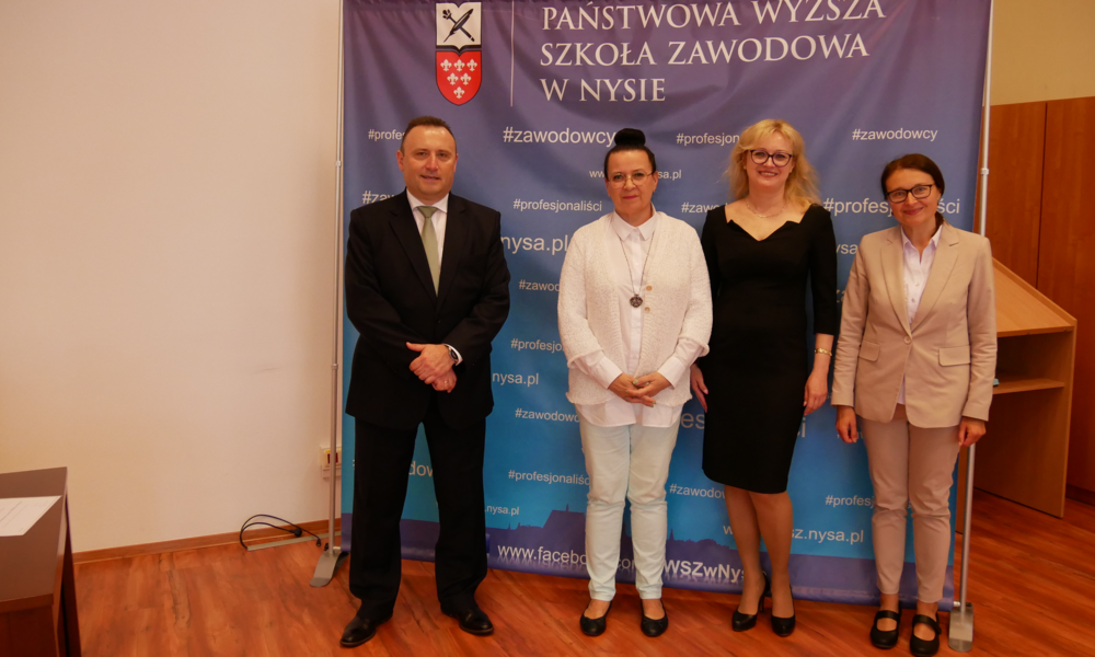 Wyróżnienie za pracę na rzecz Wydziału Neofilologii