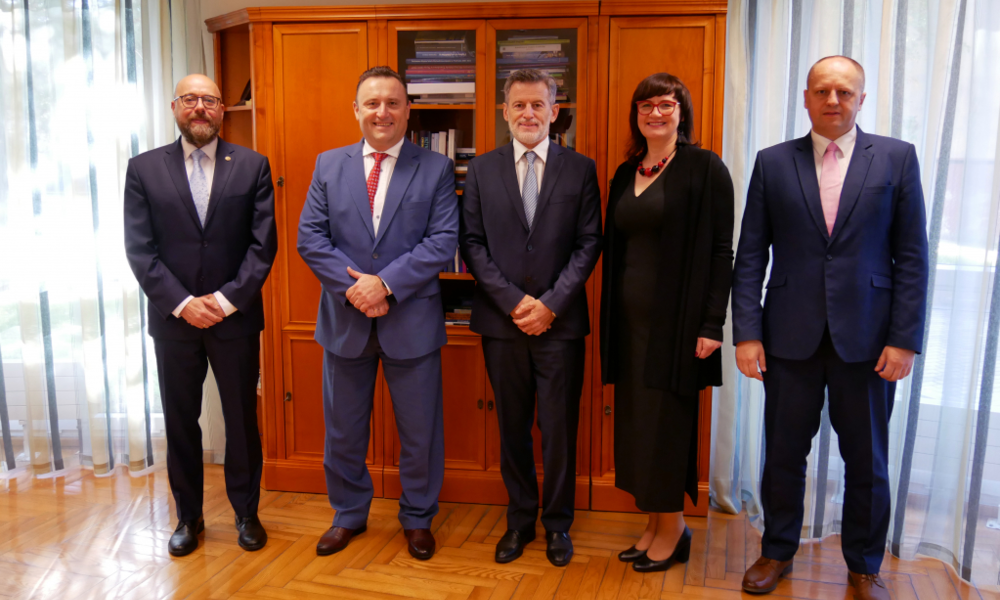 Visit of the Rector from the Canadian Institute of Technology