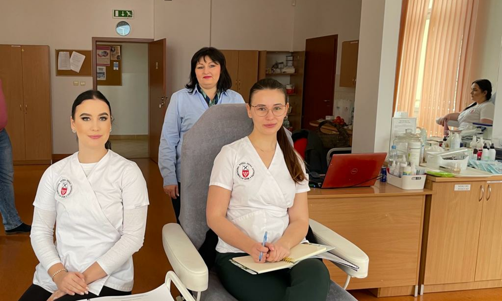 Podologia szkolenie z ortonyksji dla studentek kierunku kosmetologia w ramach projektu ,,Program rozwoju PWSZ w Nysie etap II - doskonalenie jakości kształcenia”