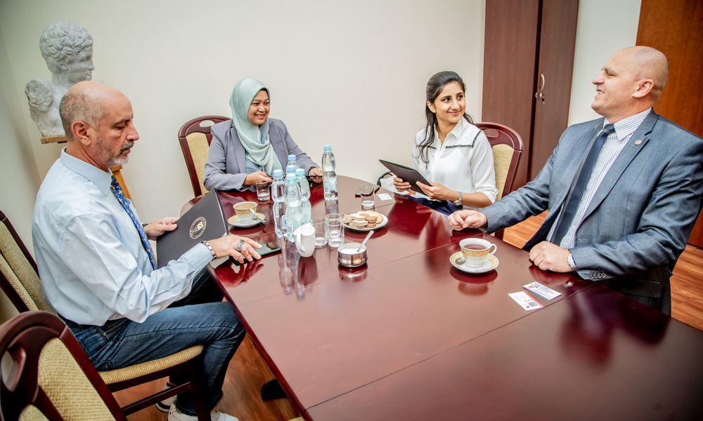 Wizyta partnerskich uczelni z Malezji, Indii oraz Albanii w Nyskiej Akademii