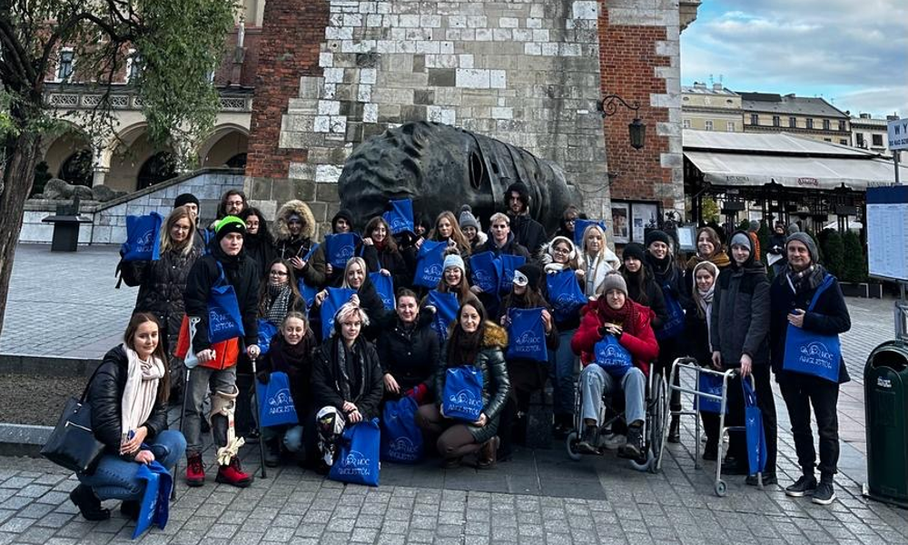 Koło Naukowe Active Minds studentów filologii angielskiej na wymianie na Uniwersytecie Komisji Edukacji Narodowej w Krakowie