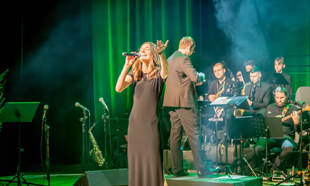 KONCERT ŚWIĄTECZNY