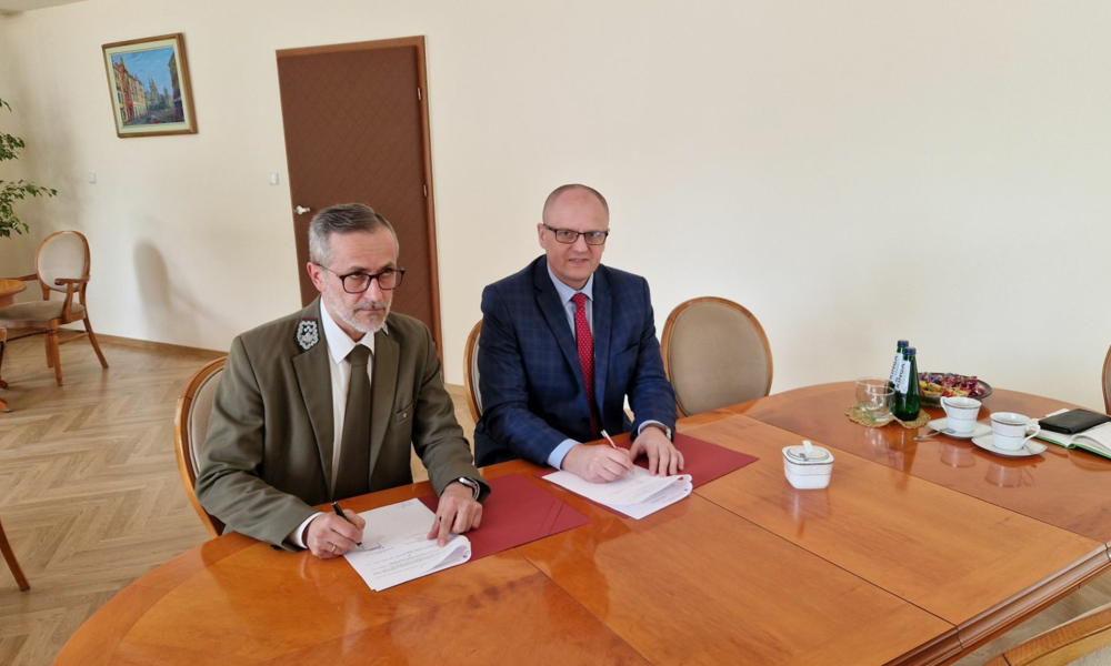 Podpisanie umowy z Parkiem Narodowym Gór Stołowych w Kudowie-Zdroju