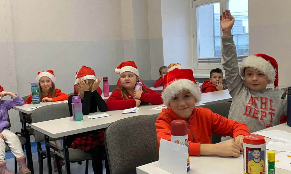 Studentki Koła Naukowego EDUKATORZY ŻYWIENIA szerzą wiedzę wśród dzieci