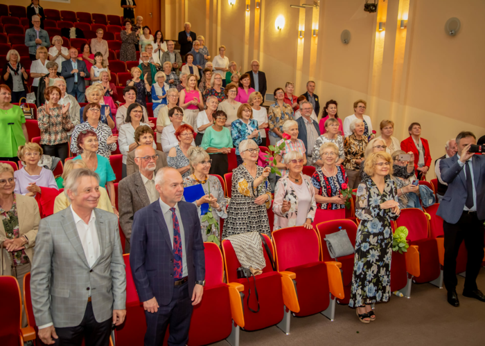 V Sympozjum „Innowacyjny Uniwersytet Trzeciego Wieku Wolontariat Kompetencji”