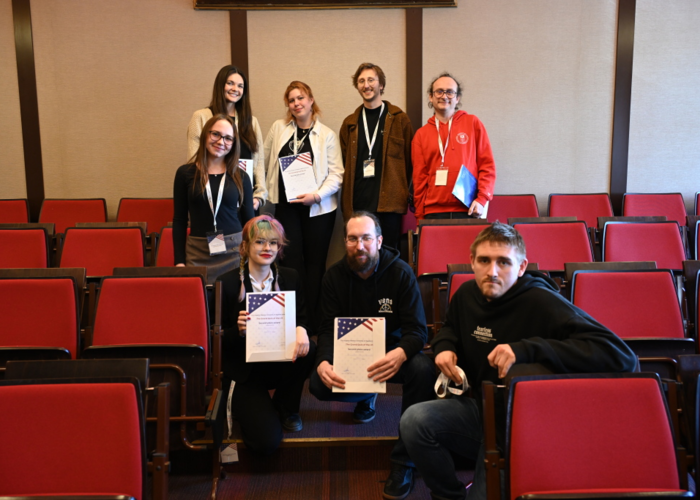 II miejsce studentów filologii angielskiej w międzyuczelnianym „Wielkim Teście Wiedzy o Stanach Zjednoczonych”