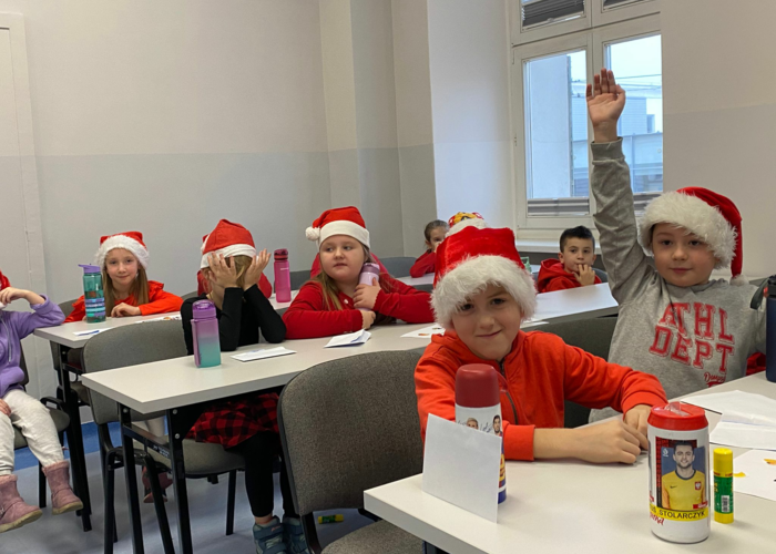 Studentki Koła Naukowego EDUKATORZY ŻYWIENIA szerzą wiedzę wśród dzieci