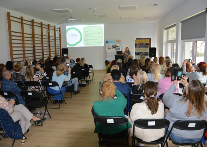 Przed siebie z „Kompasem Jutra”